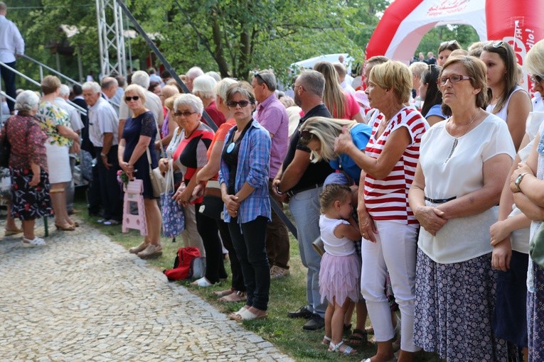 Koronacja w Smardzewie. Część I