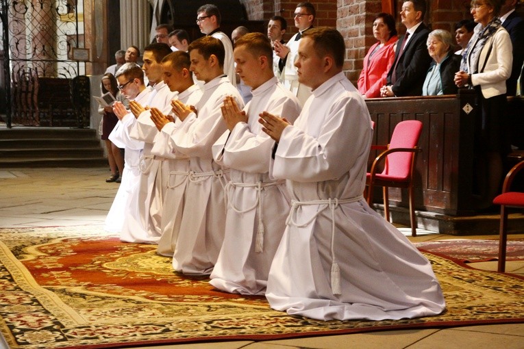 Święcenia diakonatu w Rudach