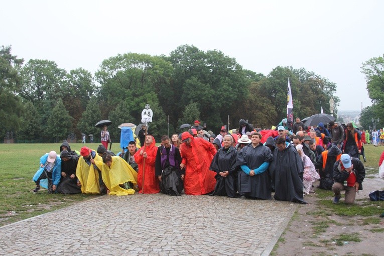 Pielgrzymka 2019. Wejście na Jasną Górę - część II