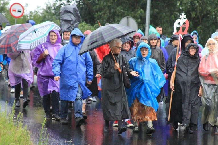 Pielgrzymka na Jasną Górę. Początek