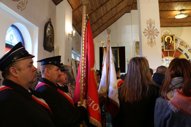 Nuna. Odsłonięcie pamiątkowej tablicy