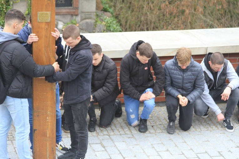 Jasna Góra. Pielgrzymka maturzystów