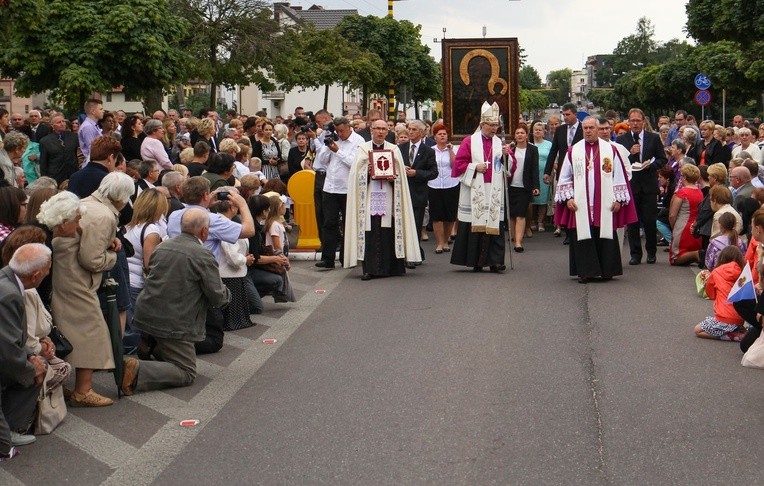 Mława. Nawiedzenie w parafii Świętej Rodziny