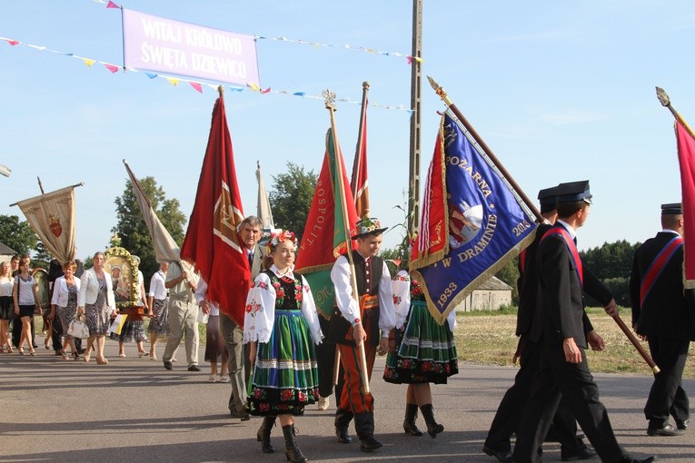 Krajkowo. Nawiedzenie w parafii Trójcy Świętej