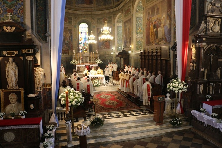 Płock. Święcenia diakonatu - cz. 2