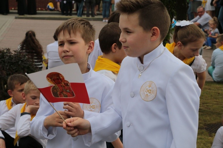 Biała. Nawiedzenie w parafii św. Jadwigi Śląskiej