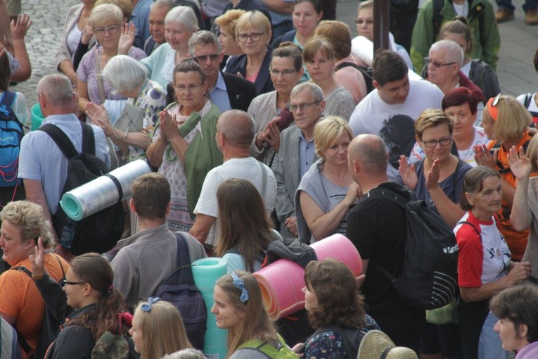 Wyjście pielgrzymki. Część 3