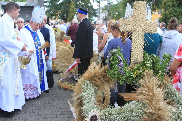 Żuromin. Odpust i dożynki - cz. 1