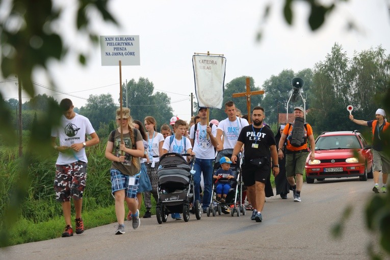 XXIV EPP - wyjście grup z Elbląga