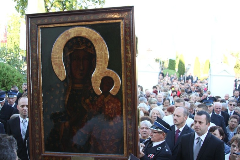 Zagroba. Nawiedzenie w parafii św. Wojciecha