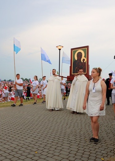 Modlitwa, śpiew i taniec