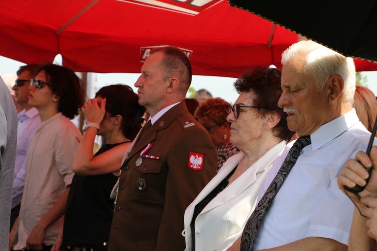 Popowo Borowe. Uroczystości upamiętniające żołnierzy NZW