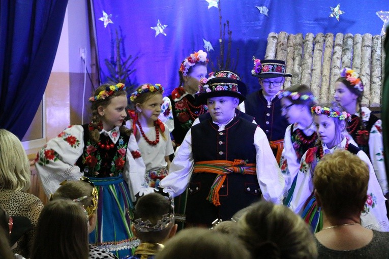 Ludowe kolędowanie w Stróżewie