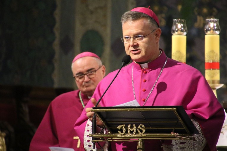 Płock. Kanoniczne objęcie diecezji przez bp. Szymona Stułkowskiego. Cz. 1