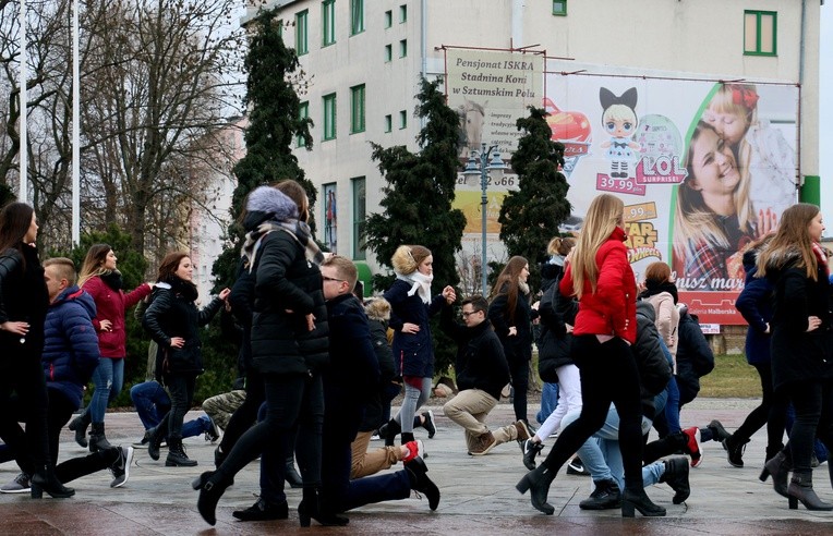 Polonez na placu Jagiellończyka