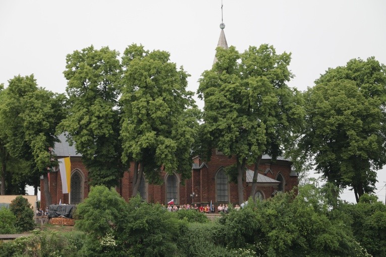 Biała. Nawiedzenie w parafii św. Jadwigi Śląskiej