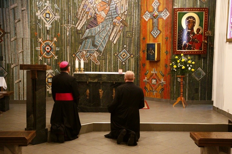 Relikwie św. Jana Pawła II w Rusinowicach