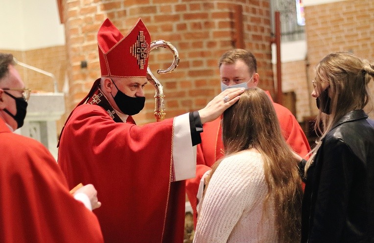 Bierzmowanie - katedra św. Mikołaja