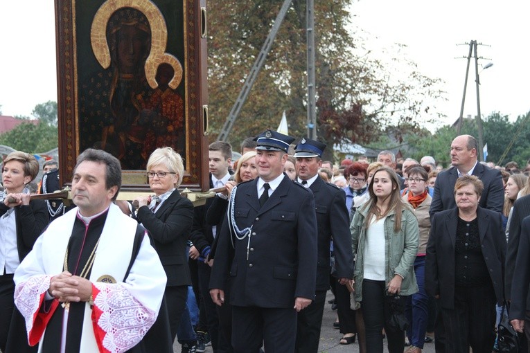 Goleszyn. Nawiedzenie w parafii św. Mateusza Apostoła