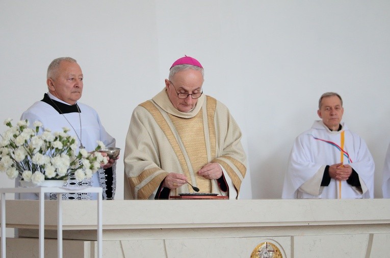 Konsekracja kościoła Miłosierdzia Bożego