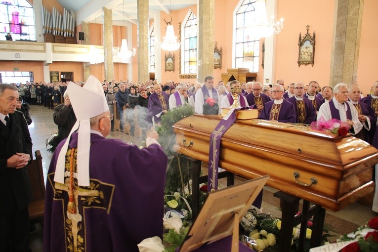 Pogrzeb ks. Albina Łuczkowskiego