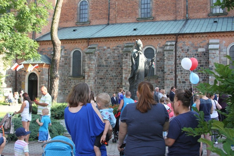 Akcja "Światełko dla Szymonka"