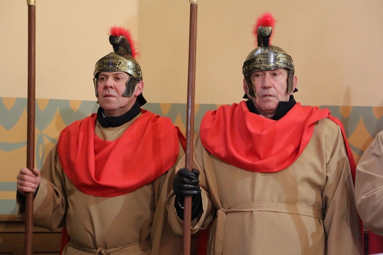 Droga Krzyżowa w Bogatem