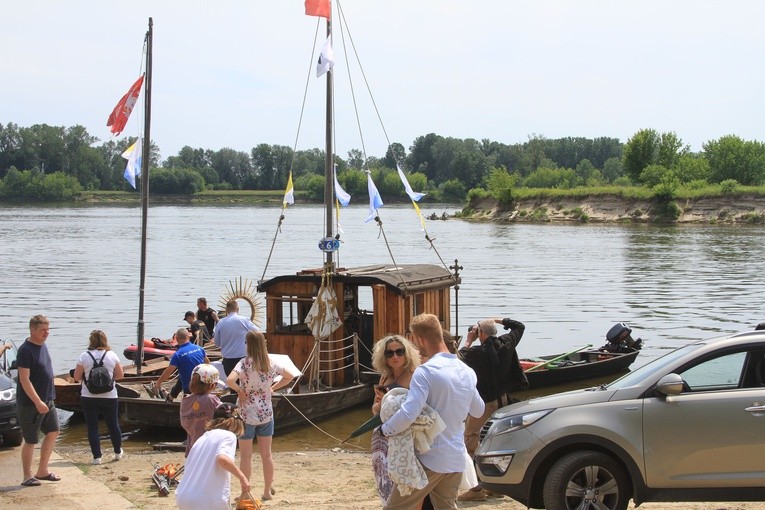 Wiślana procesja eucharystyczna. Cz. 1