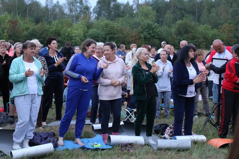 Pielgrzymka. Apel w Wierzchowisku - cz. 2