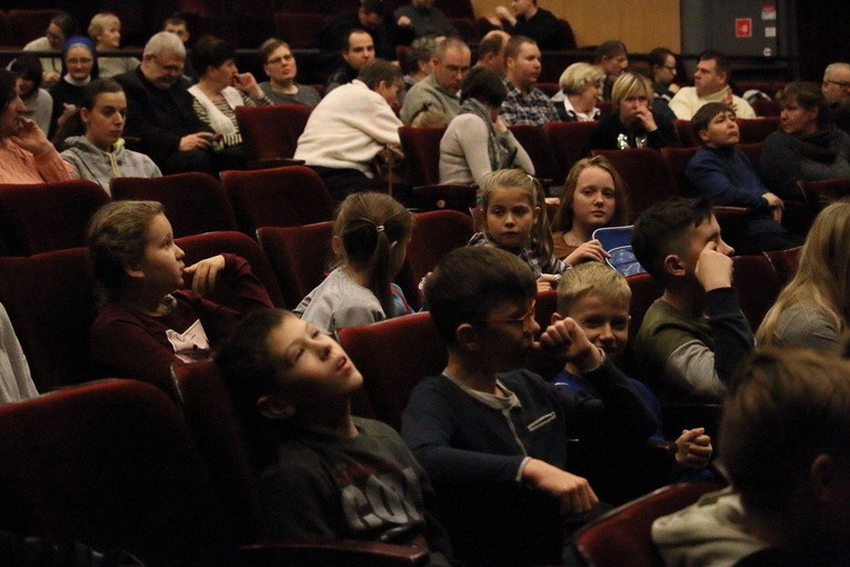 Przedstawienie Mikołajkowe