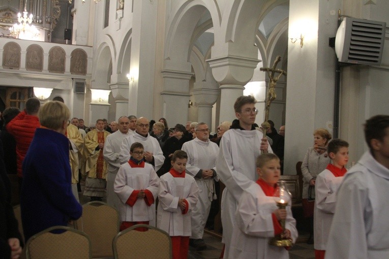 Poświęcenie ołtarza w Płocku-Radziwiu