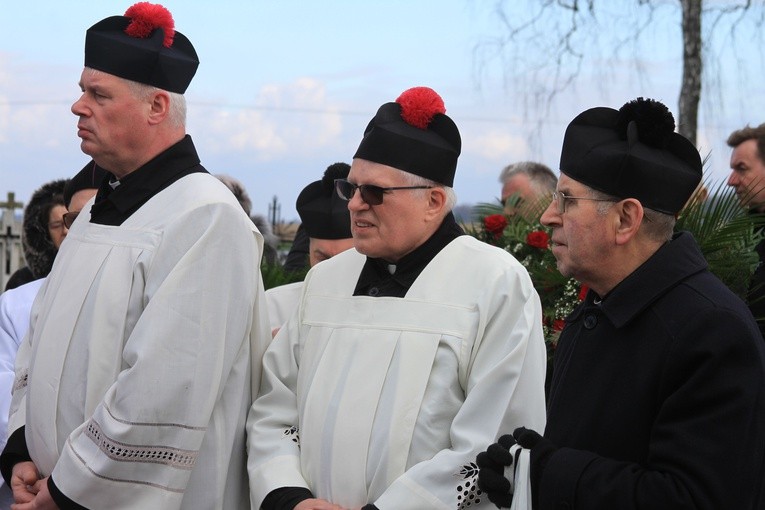 Borkowo. Pogrzeb ks. kan. Stefana Prusińskiego