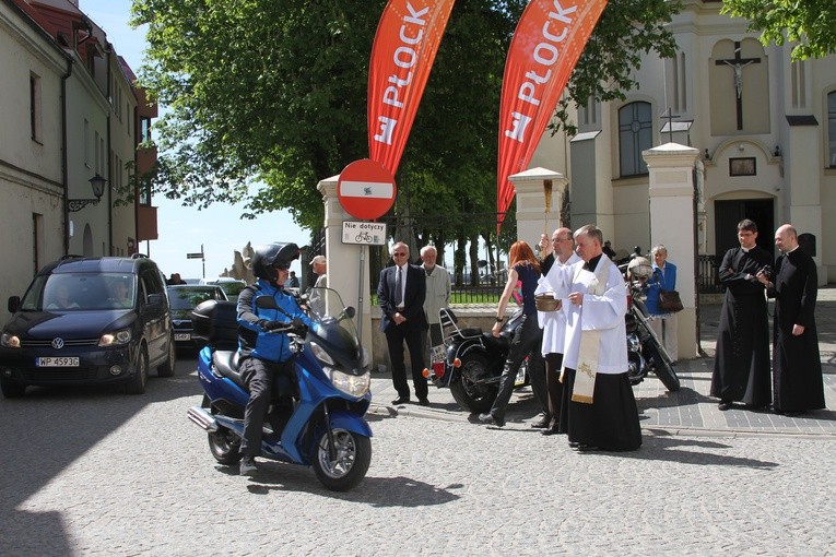 15. Autofara w Płocku