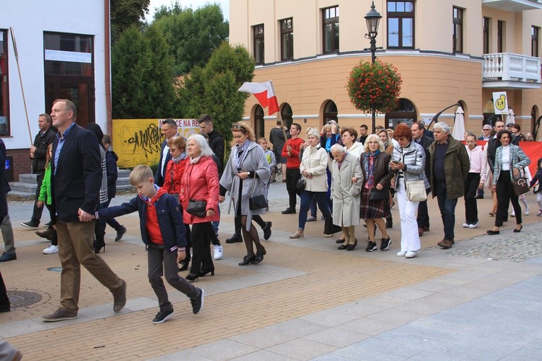 Ciechanów. Marsz dla Życia i Rodziny