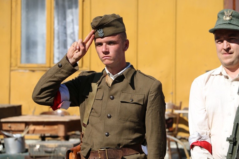 Rekonstrukcja powstania '44 w Raciążu