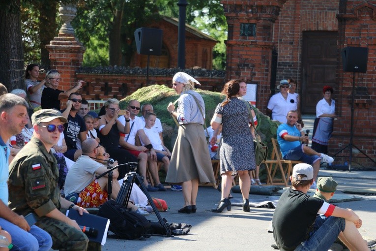 Rekonstrukcja powstania '44 w Raciążu