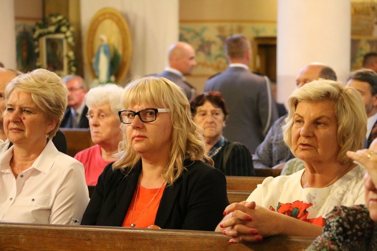 Sztandar dla policji w Przasnyszu