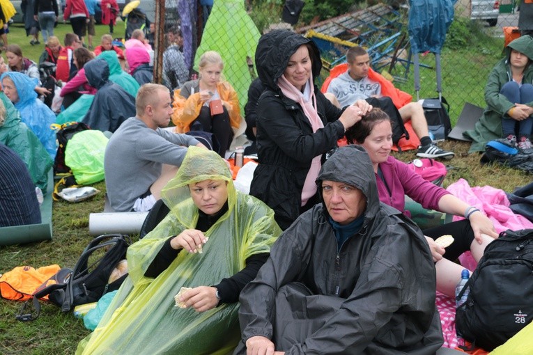 Piąty dzień pielgrzymki - Msza św. 
