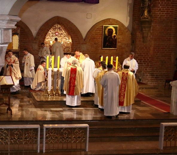 Powrócić do daru święceń
