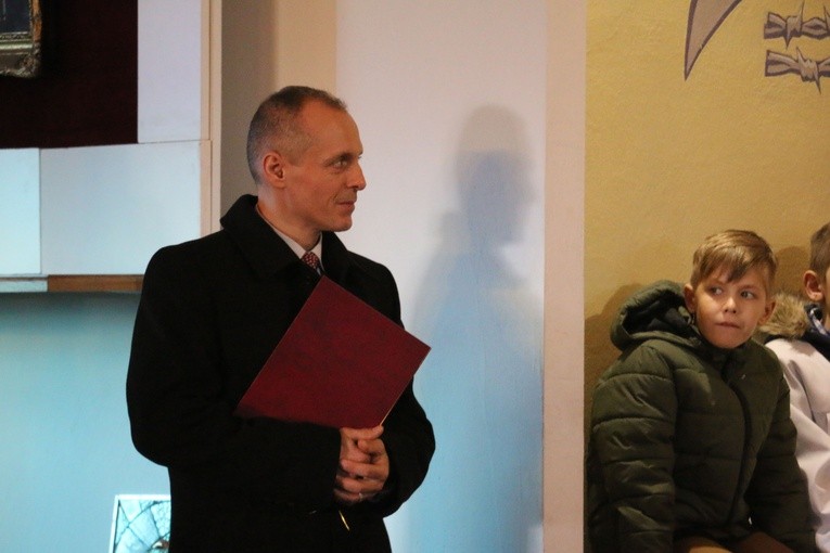 Nuna. Odsłonięcie pamiątkowej tablicy