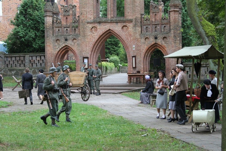 Ciechanów uczcił powstańców warszawskich