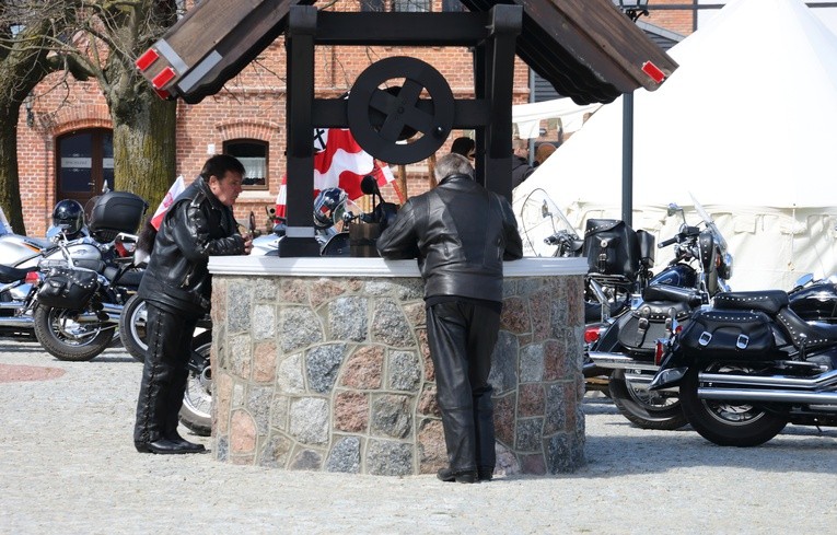 IV Papieski Zlot Motocyklowo-Samochodowy
