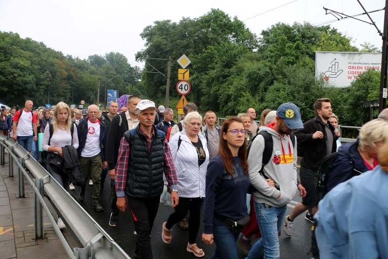 Płock. Pielgrzymka na Jasną Górę 2023 - wyjście