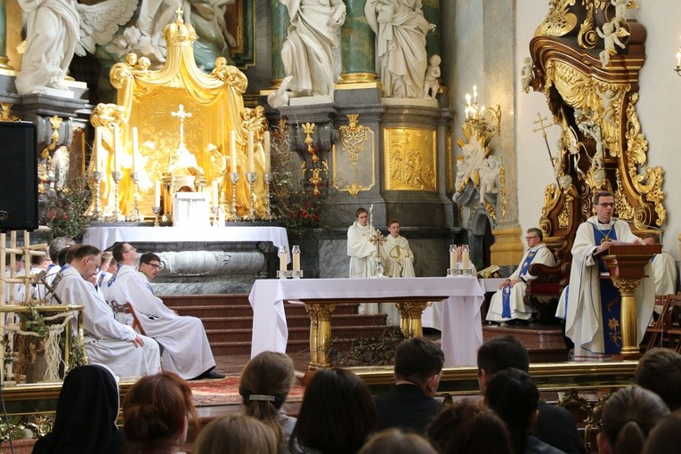 Maturzyści na Jasnej Górze. Część II
