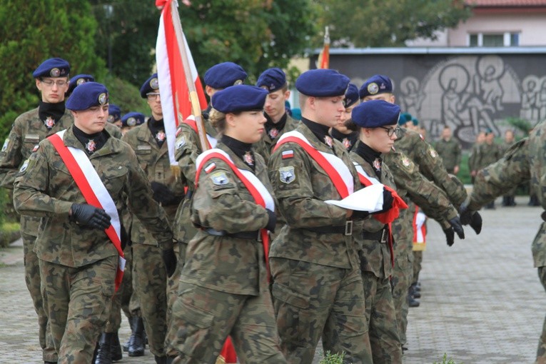 Ślubowanie klas pierwszych PUL