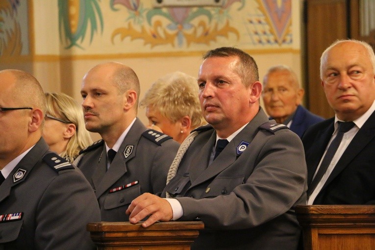 Sztandar dla policji w Przasnyszu