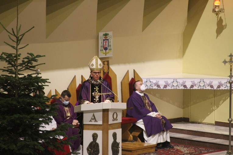 Ciechanów. Poświęcenie krzyża morowego