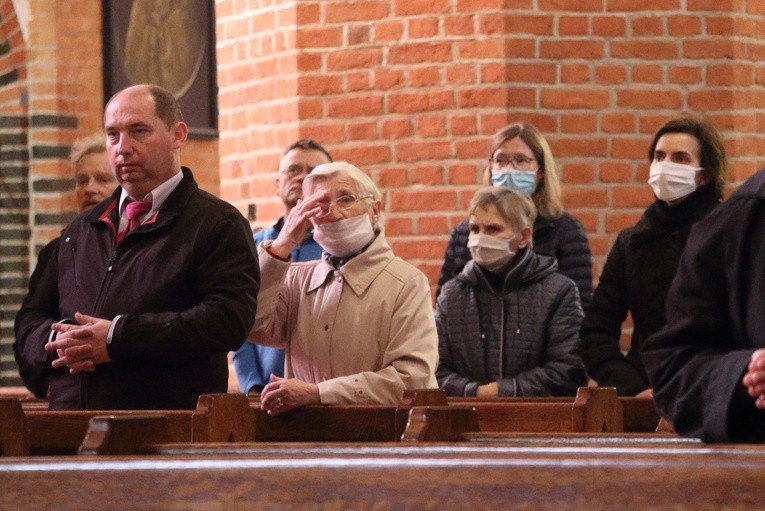 Święcenia kapłańskie ks. Damiana Winiarza