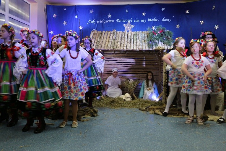 Ludowe kolędowanie w Stróżewie