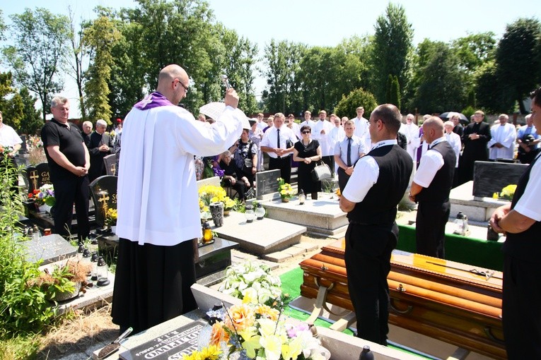 Pogrzeb śp. ks. Franciszka Czernika